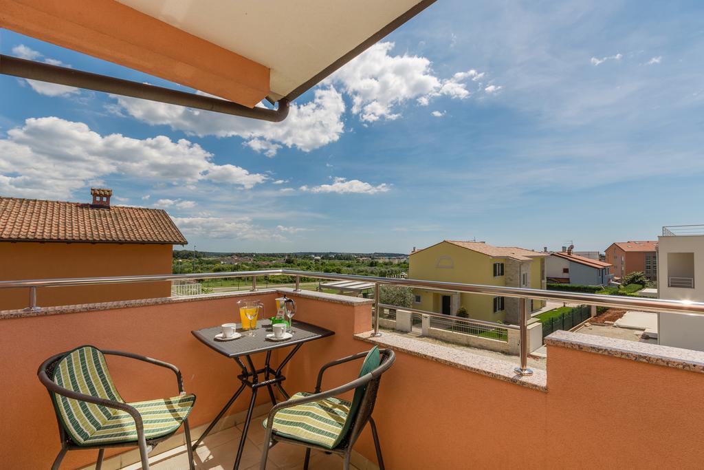 Guest House Gloria Novigrad  Exterior photo